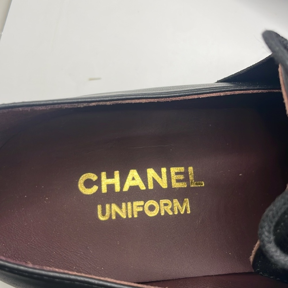 CHANEL Uniform Lace-up Oxfords - Picture 7 of 15